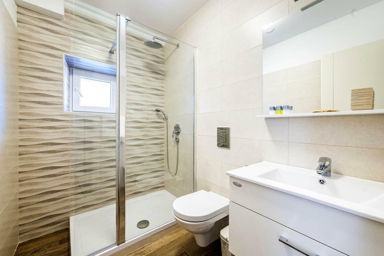 Apartments Palace Rialto Šibenik Pokoj fotografie